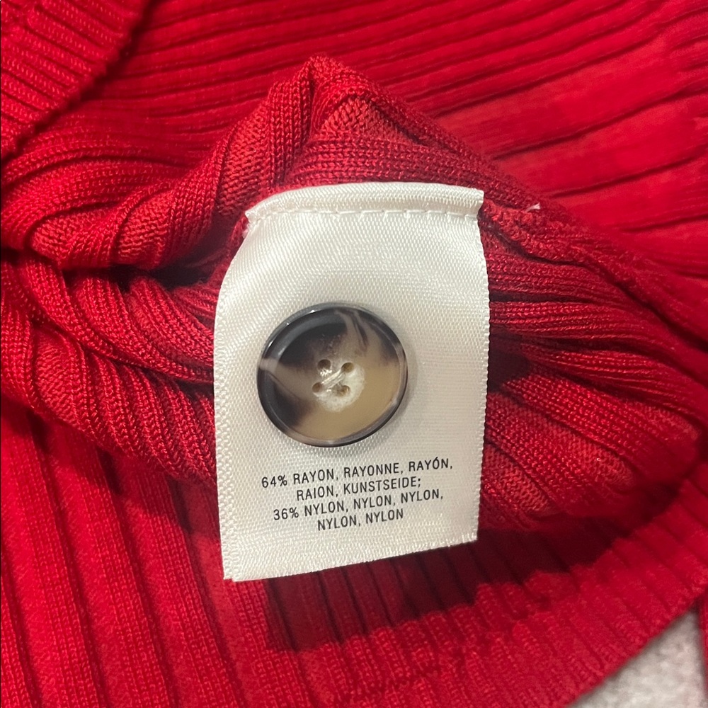 MOTH by Anthropologie Red Ribbed Turtleneck Button Sleeve Sweater Size Small - Picture 3 of 6